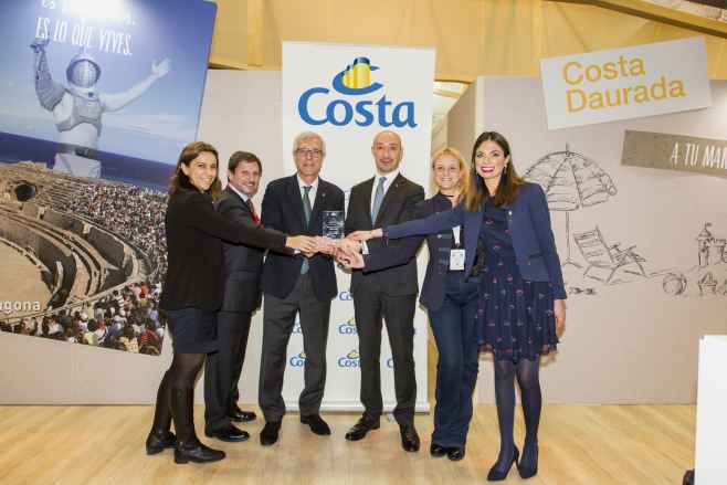 Costa Cruceros ha querido reconocer la labor del Port de Tarragona y el resto de integrantes de Tarragona Cruise Port Costa Daurada en el desarrollo del sector de cruceros en Espaa en 2017.